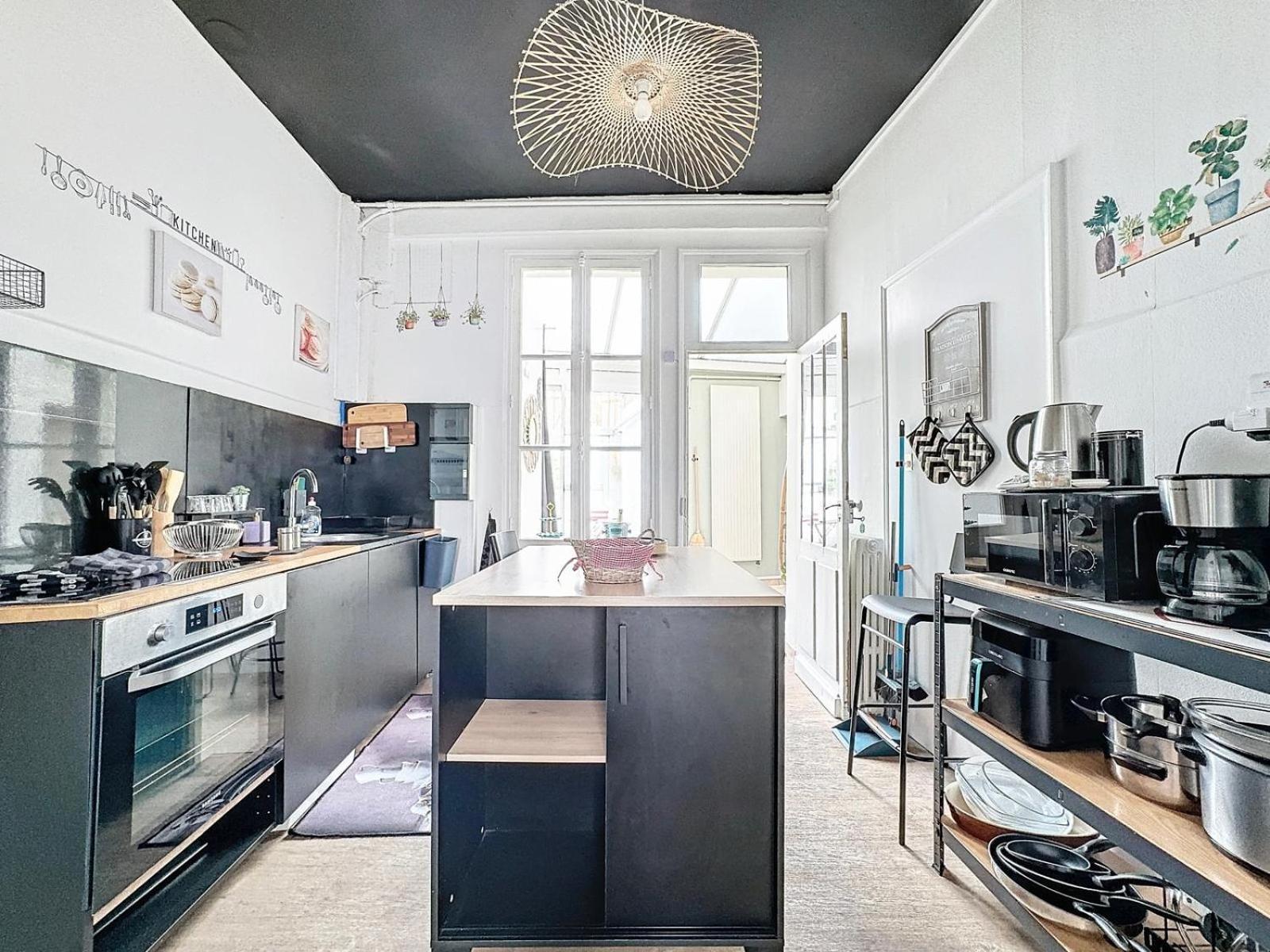 A1 Champagne Residence - 200 M2 14 Personnes 2 Toilets 4 Showers - Hyper Centre - Chalons En Champagne Buitenkant foto