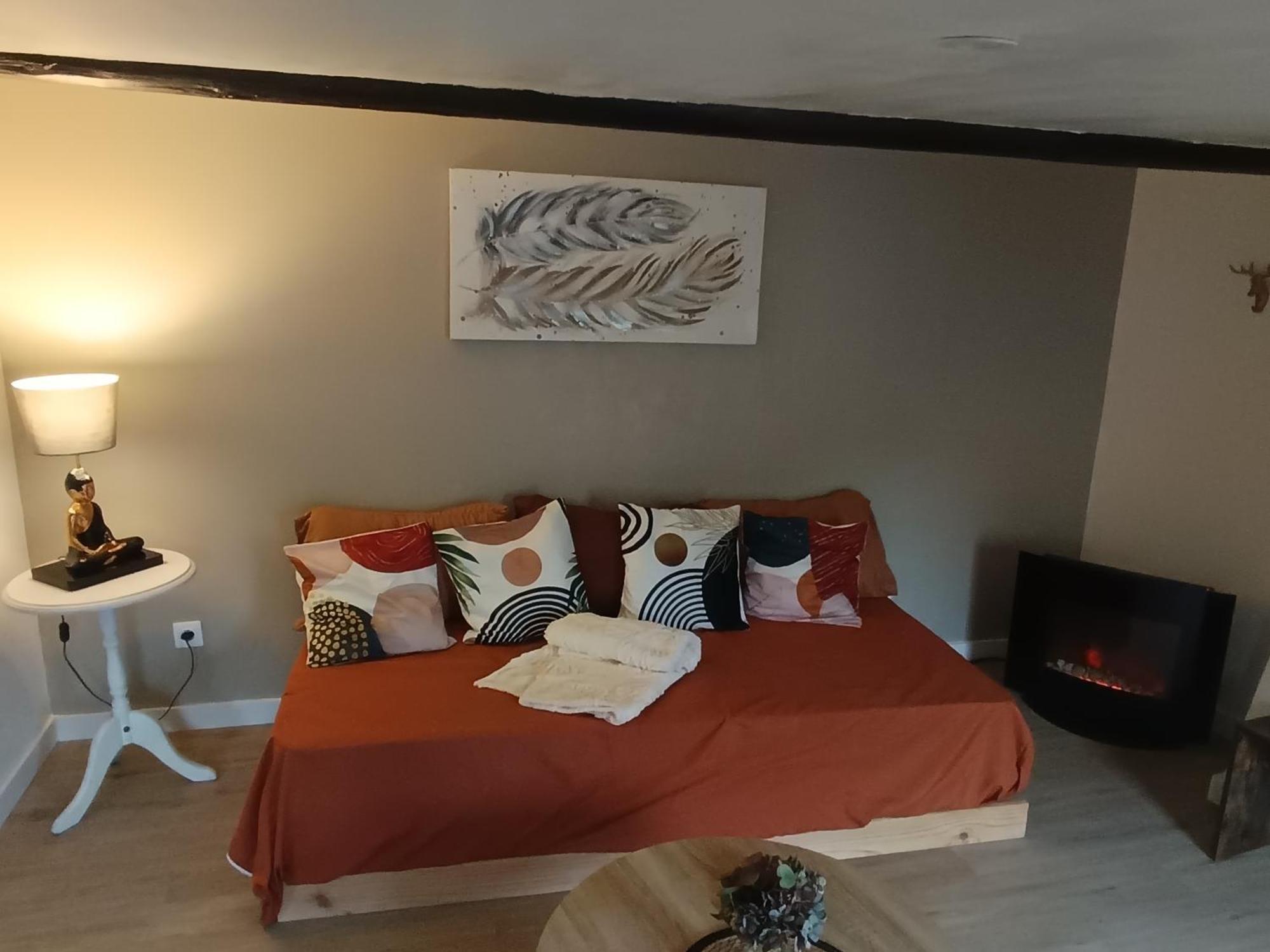 A1 Champagne Residence - 200 M2 14 Personnes 2 Toilets 4 Showers - Hyper Centre - Chalons En Champagne Buitenkant foto